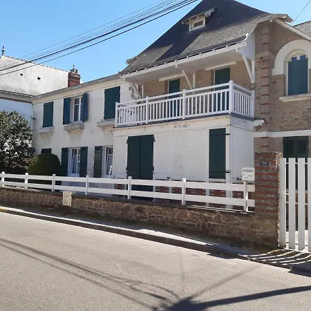 דירה Le Bellevue De פורנישי